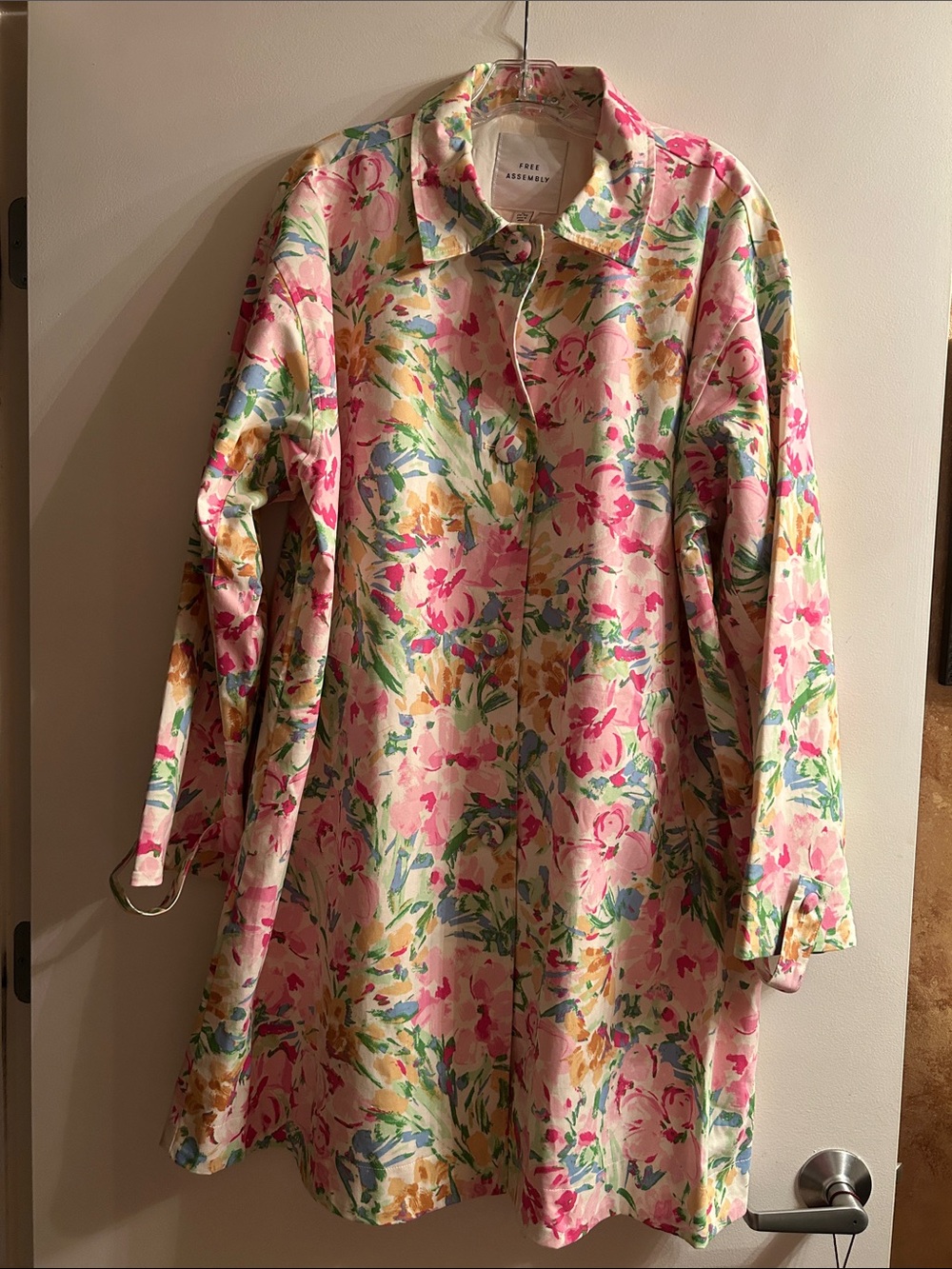 NEW Free Assembly Floral Pink Lightweight Car Coat